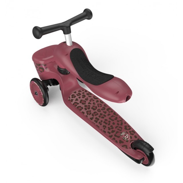 Scoot and Ride trotinet Highwaykick 1 Lifestyle